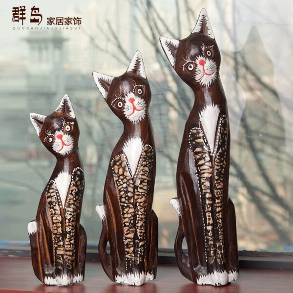 wood carving from Indonesia- Cat