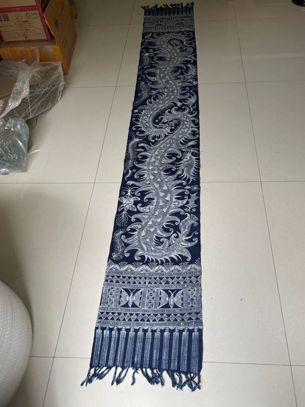 Miao batik-Decorative fabric for hanging paintings - Image 4